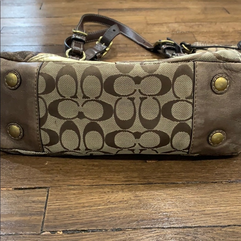 Matching Coach purse and Wristlet - Picture 2 of 4